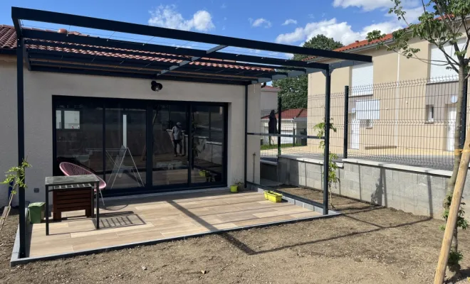 Aménagement extérieur d’une maison neuve à Givors , Mornant, Hugot Paysage